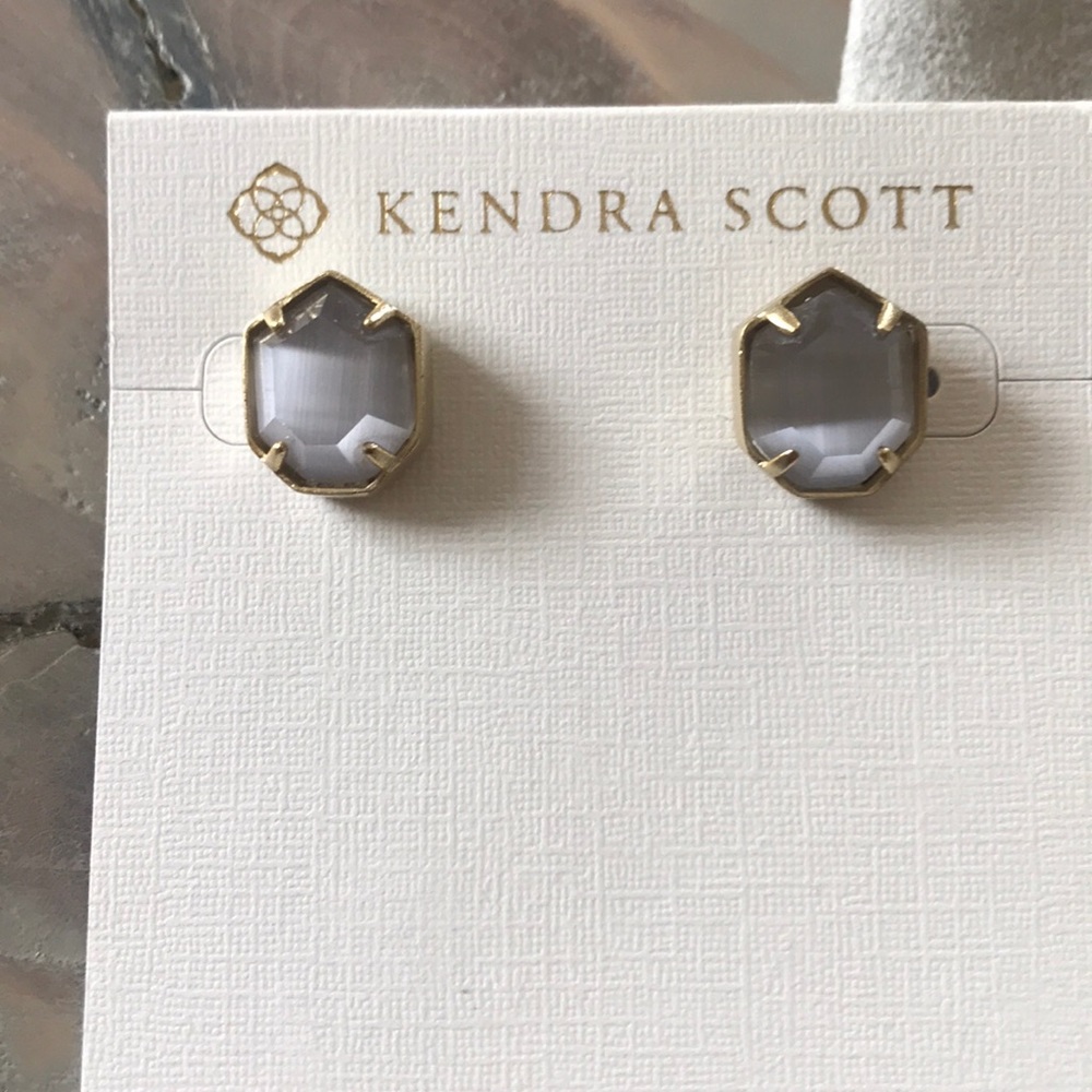 Gorgeous Kendra Scott Taylor earrings - Heptagon